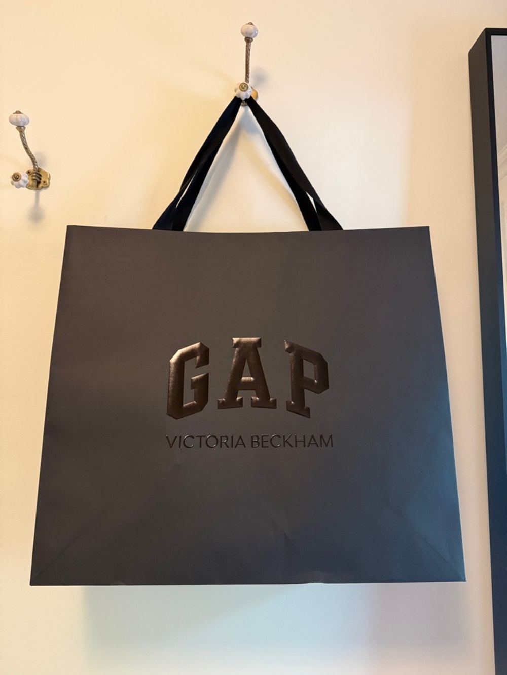 {GAP x Victoria Beckham} Shopping bag